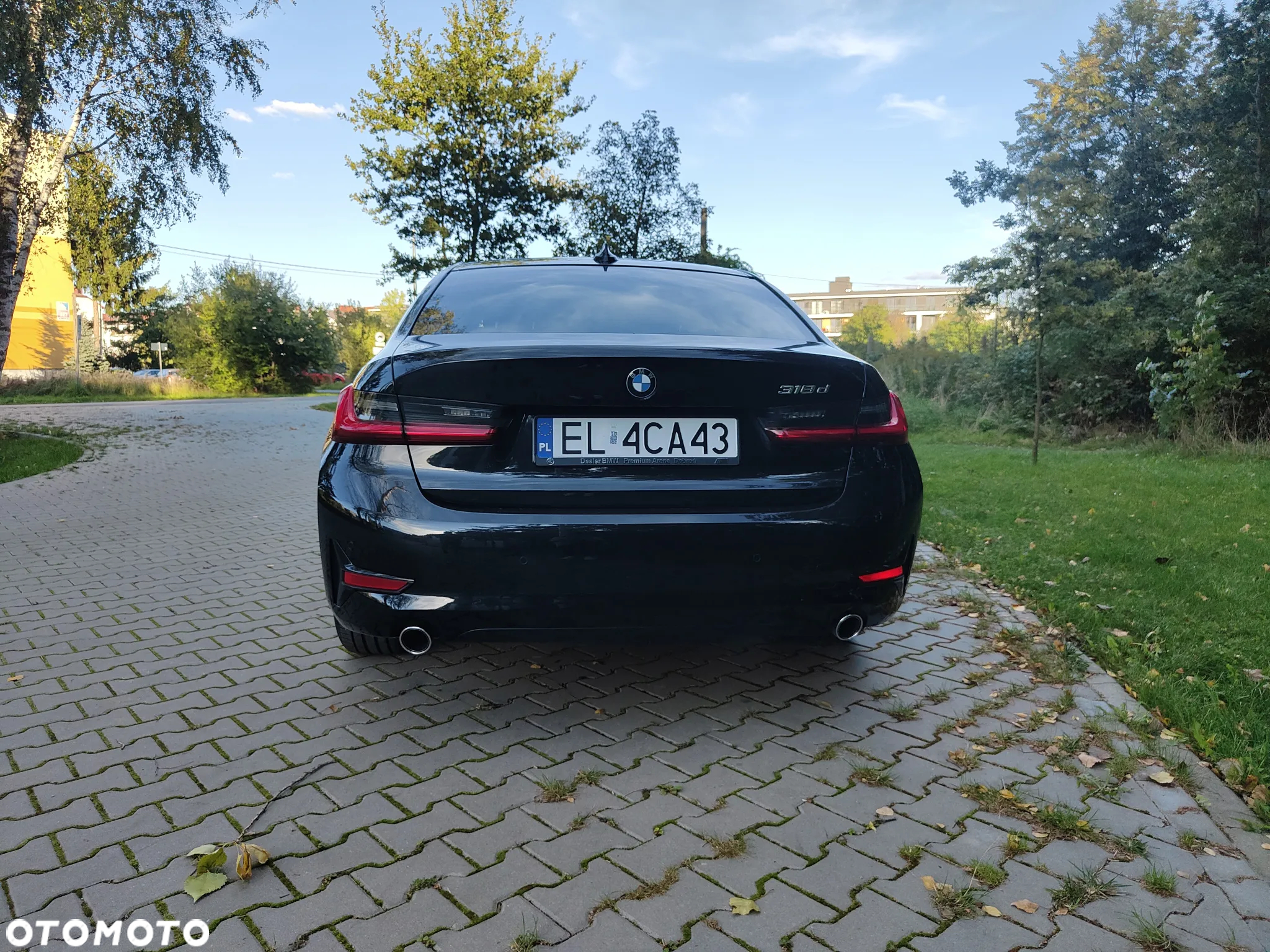 BMW Seria 3 318d Sport Line - 8