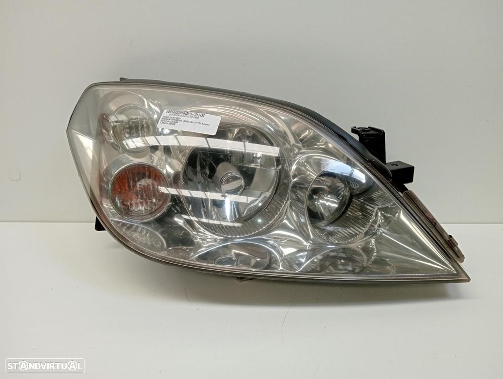 FAROL DIREITO NISSAN PRIMERA BERLINA P12 - 1