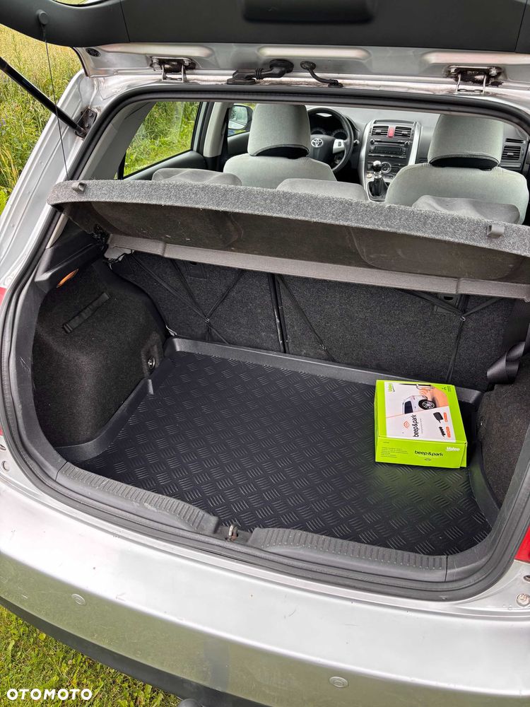 Toyota Auris - 4