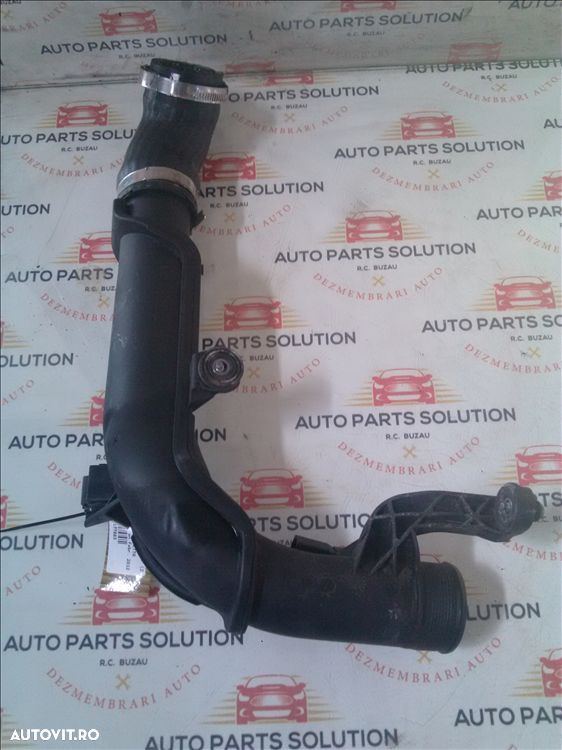 furtun intercooler  2 buc  volkswagen jetta 2.0tdi  an fabr. 2012 - 1
