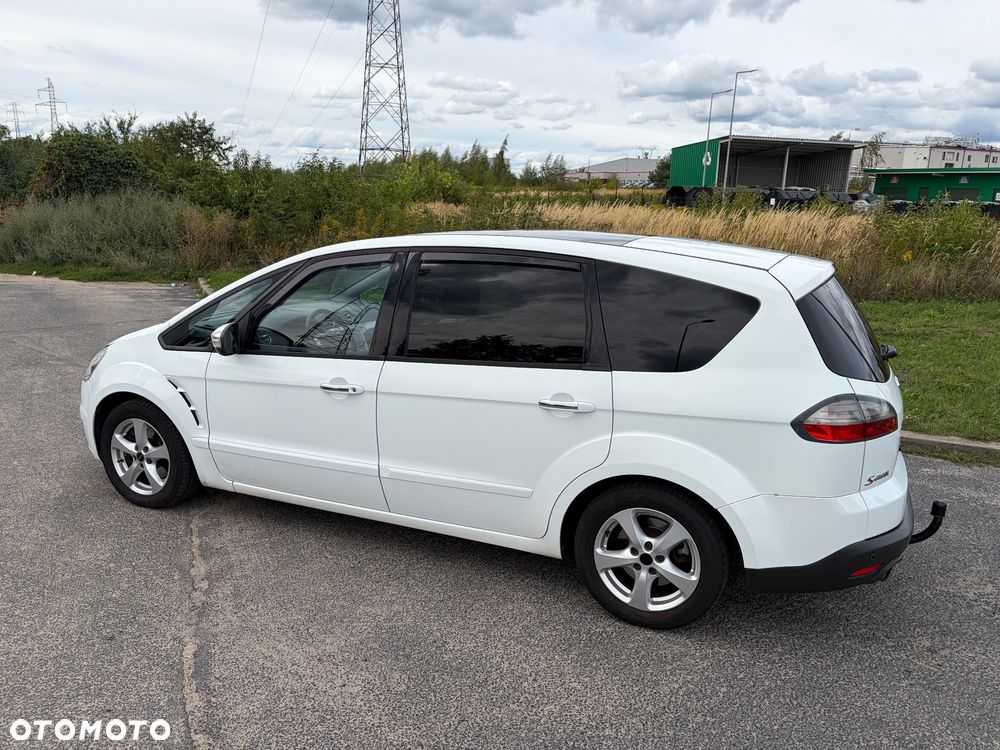 Ford S-Max 2.2 TDCi DPF Titanium - 6