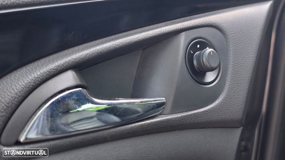 Opel Insignia Sports Tourer 2.0 CDTi Cosmo ecoFLEX - 21