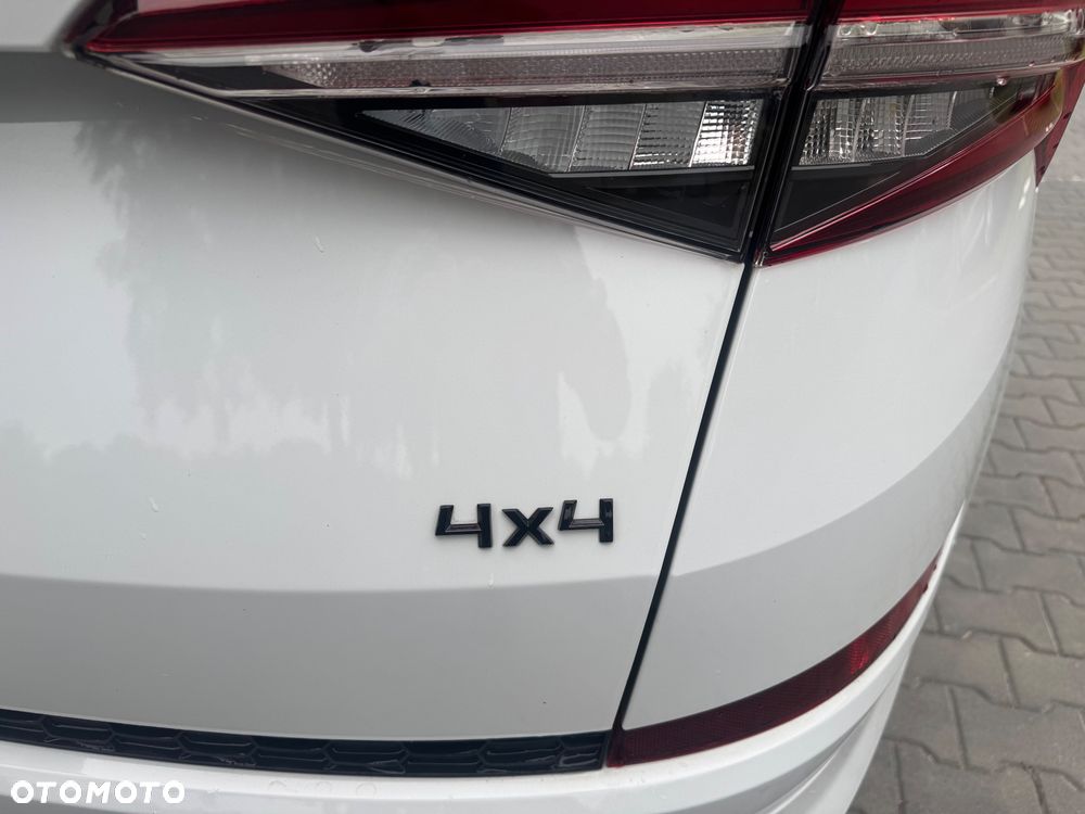 Skoda Kodiaq 2.0 TDI 4x4 DSG Sportline - 22