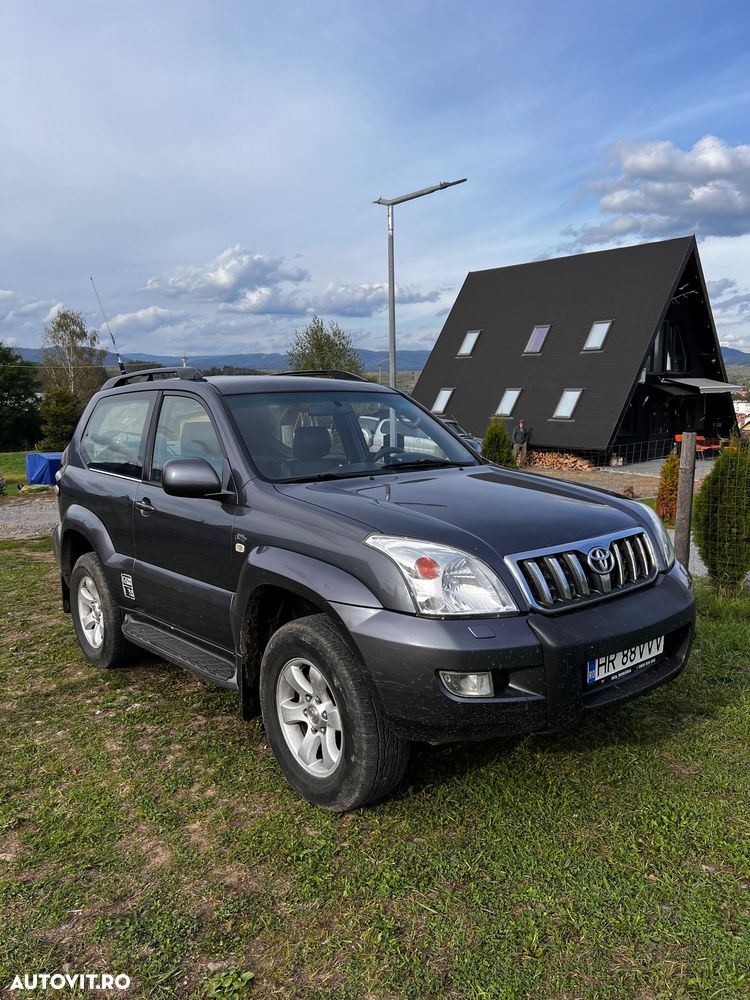 Toyota Land Cruiser 3.0 TD-4D VX - 2