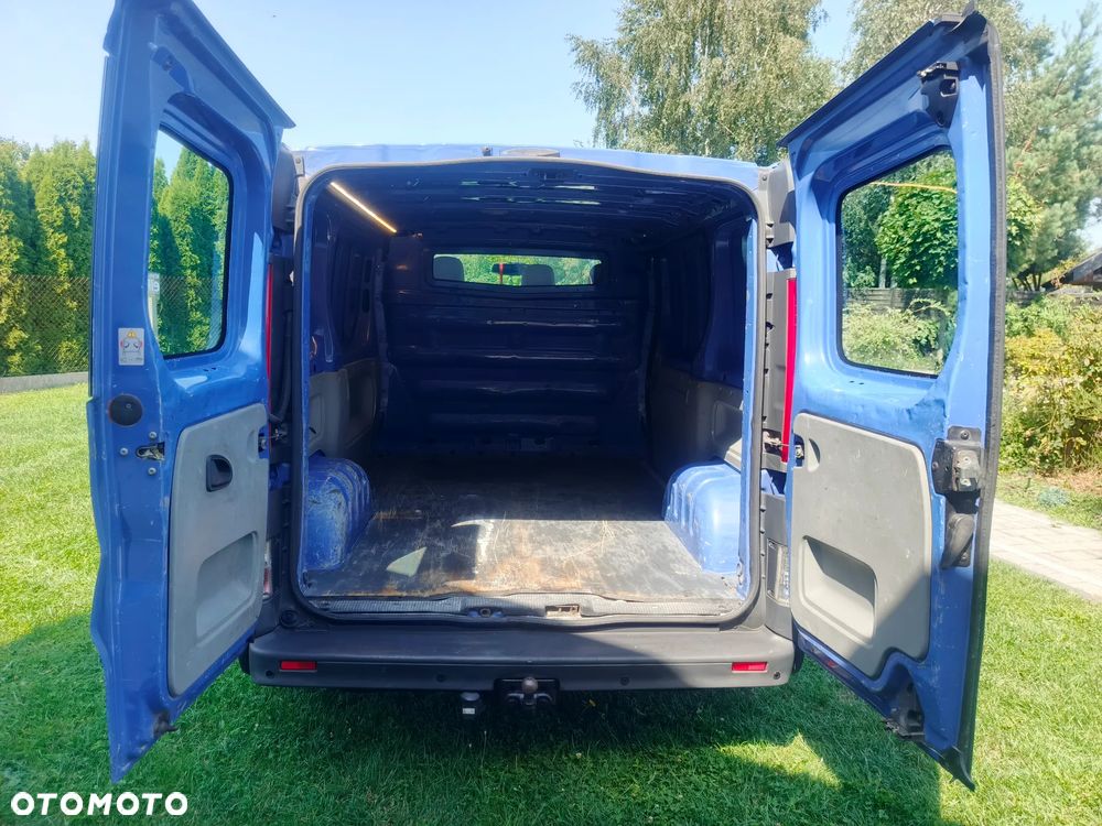 Renault Trafic - 15