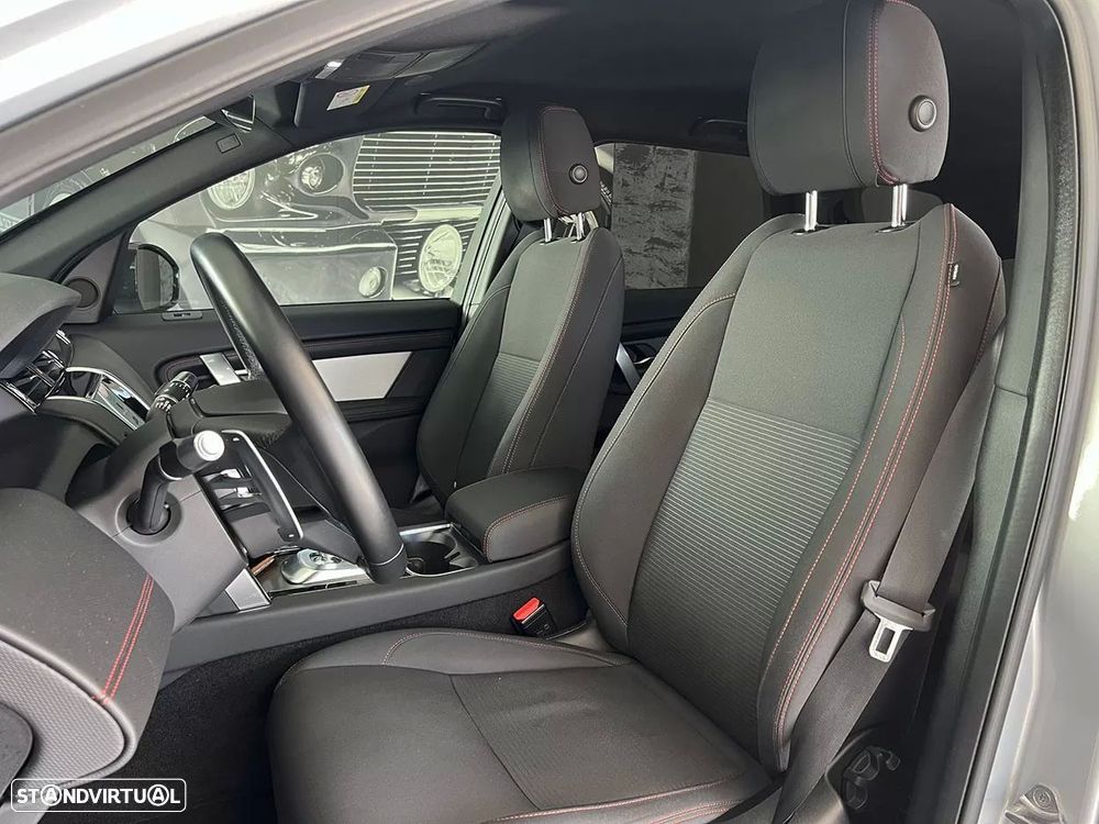 Land Rover Discovery Sport - 8