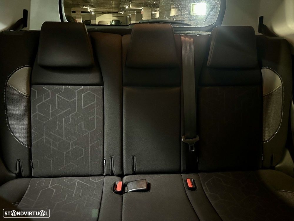 Peugeot 2008 1.2 PureTech Style - 47