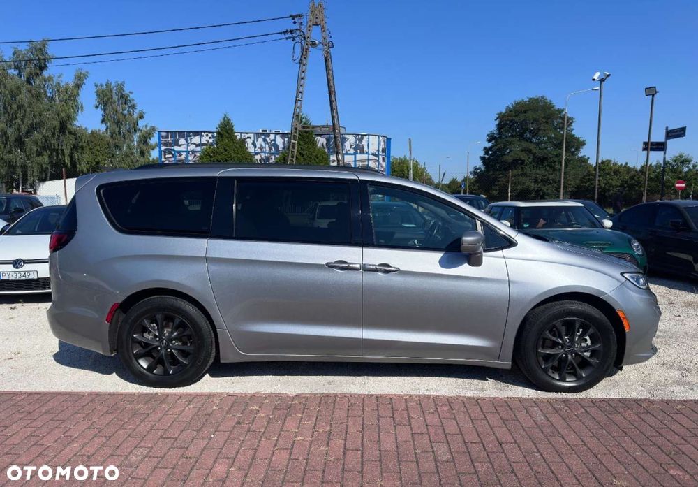 Chrysler Pacifica 2021 photo 4