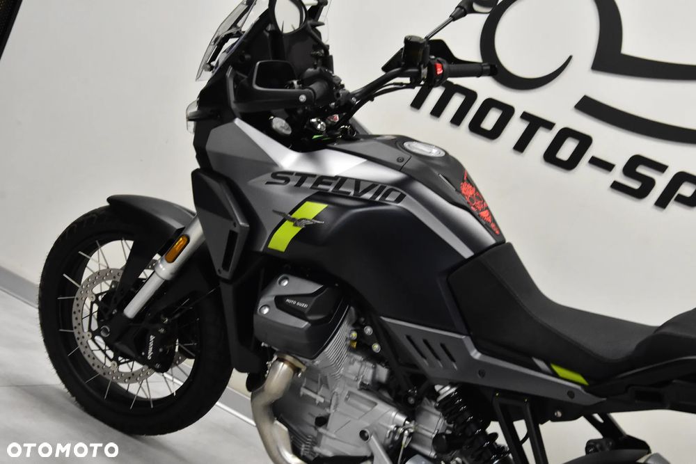 Moto Guzzi Stelvio - 17