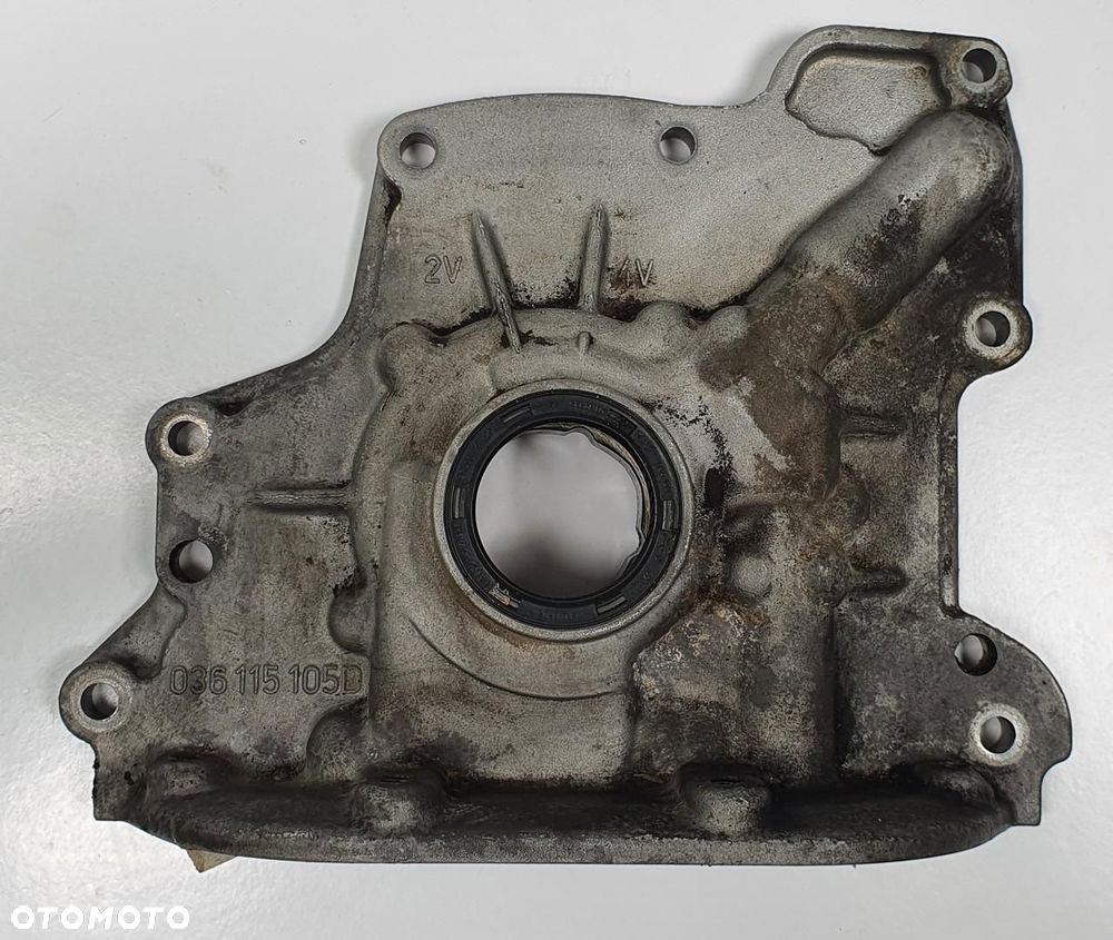 POMPA OLEJU BCA VW GOLF V 1.4 16V 036115105D - 1