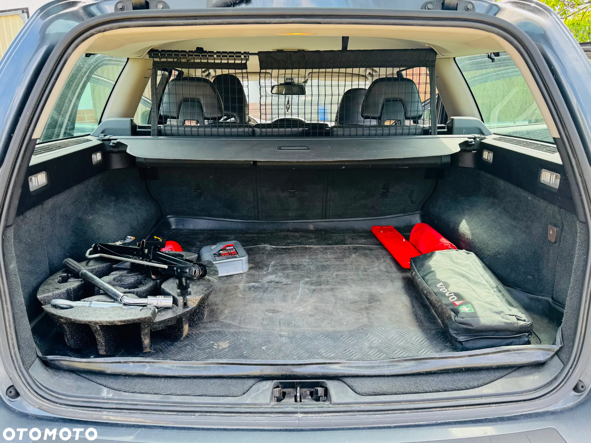 Volvo V70 D5 Momentum - 15