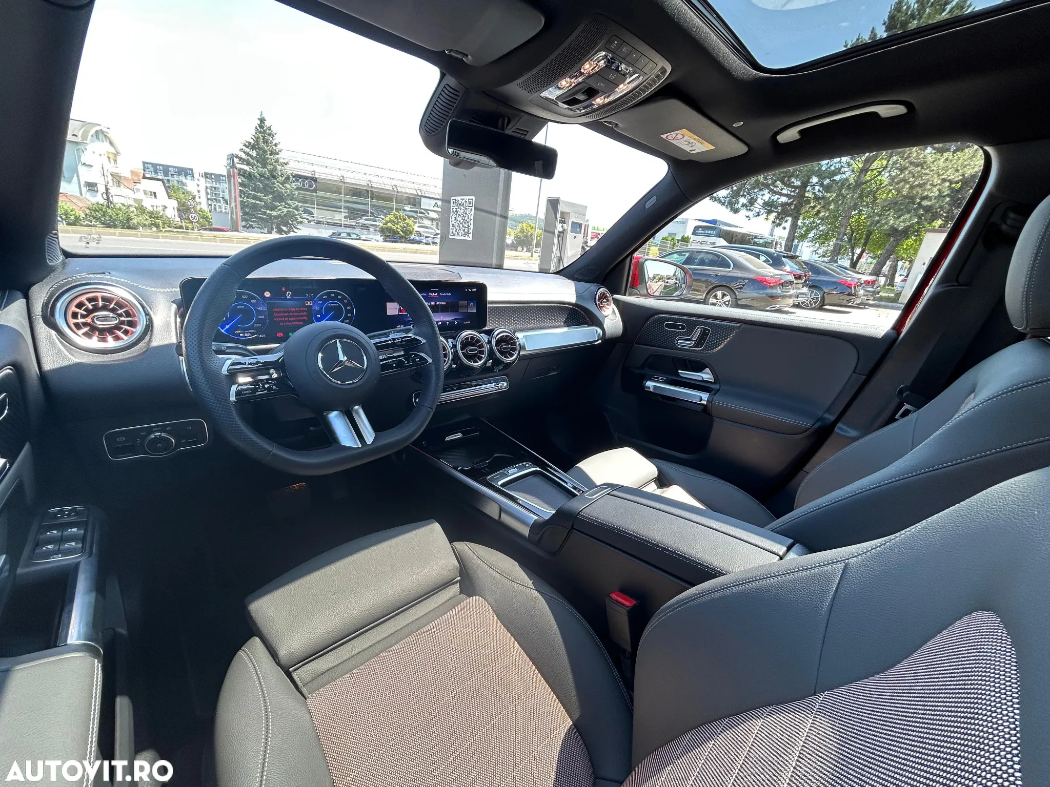 Mercedes-Benz EQB 350 4MATIC - 7