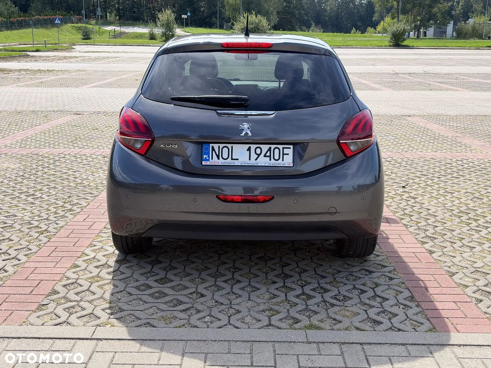 Peugeot 208 1.2 PureTech Style - 5