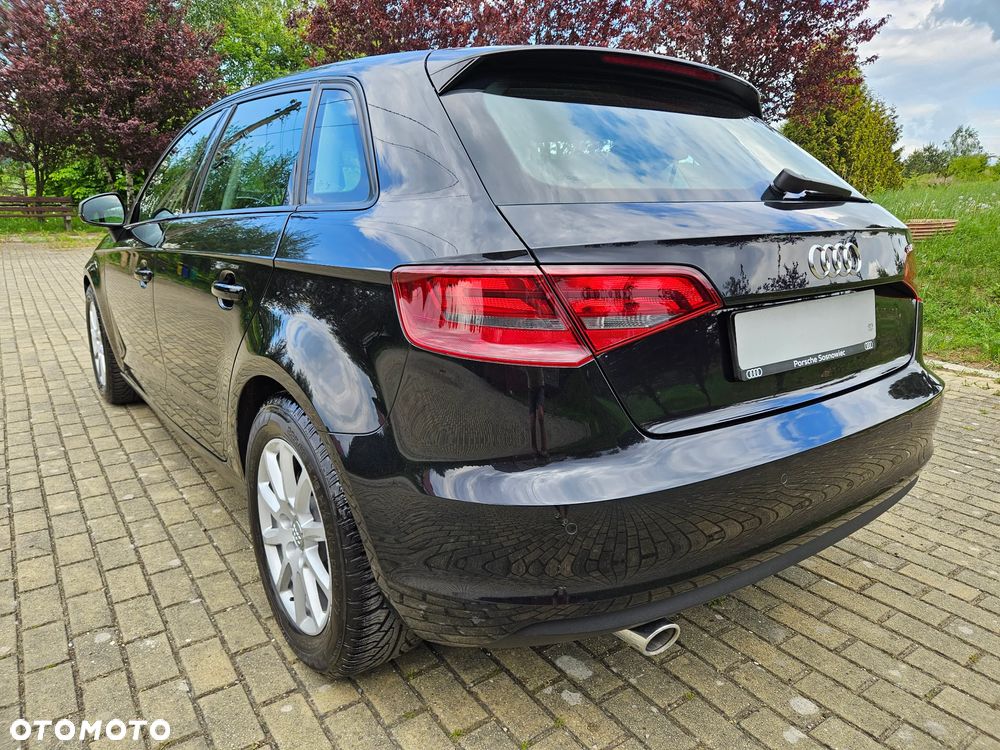 Audi A3 Sportback 1.6 TDI Attraction - 10