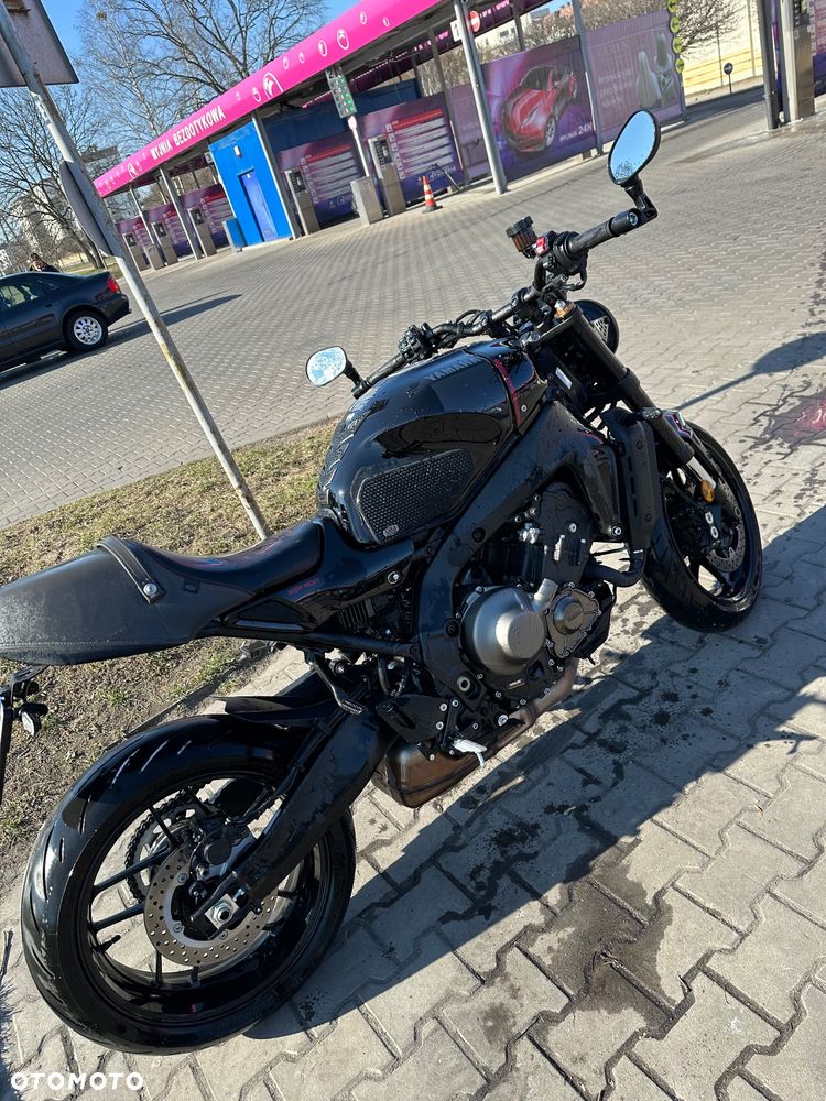 Yamaha XSR - 2