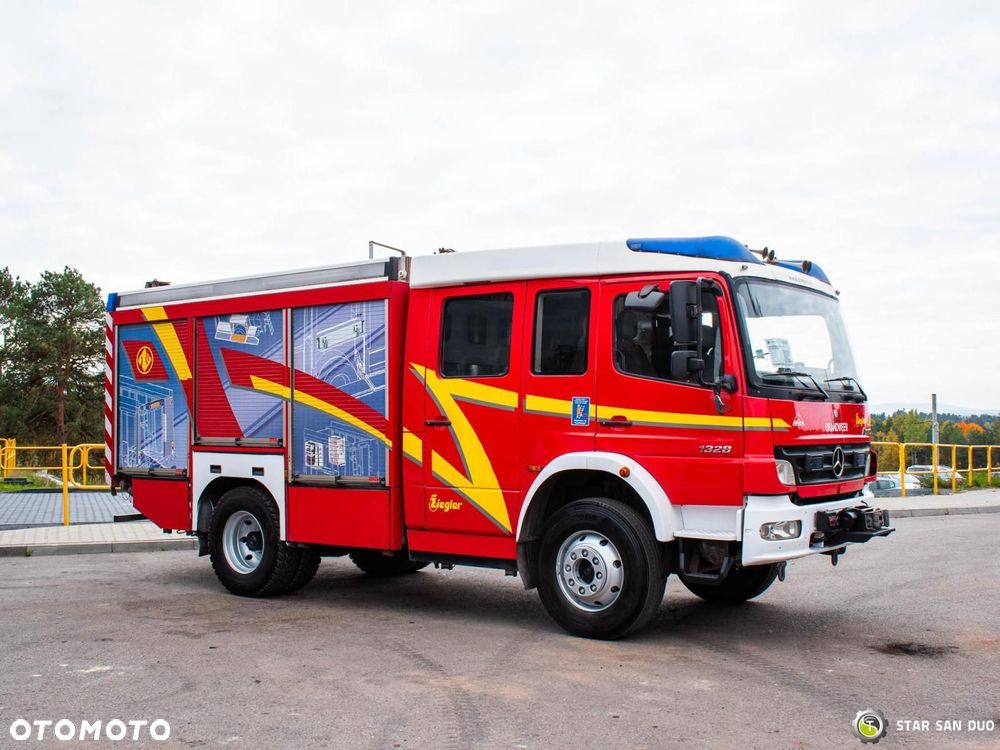 Mercedes-Benz ATEGO 1328 4x4 ZIEGLER LF 20/16 Straż pożarna - 5