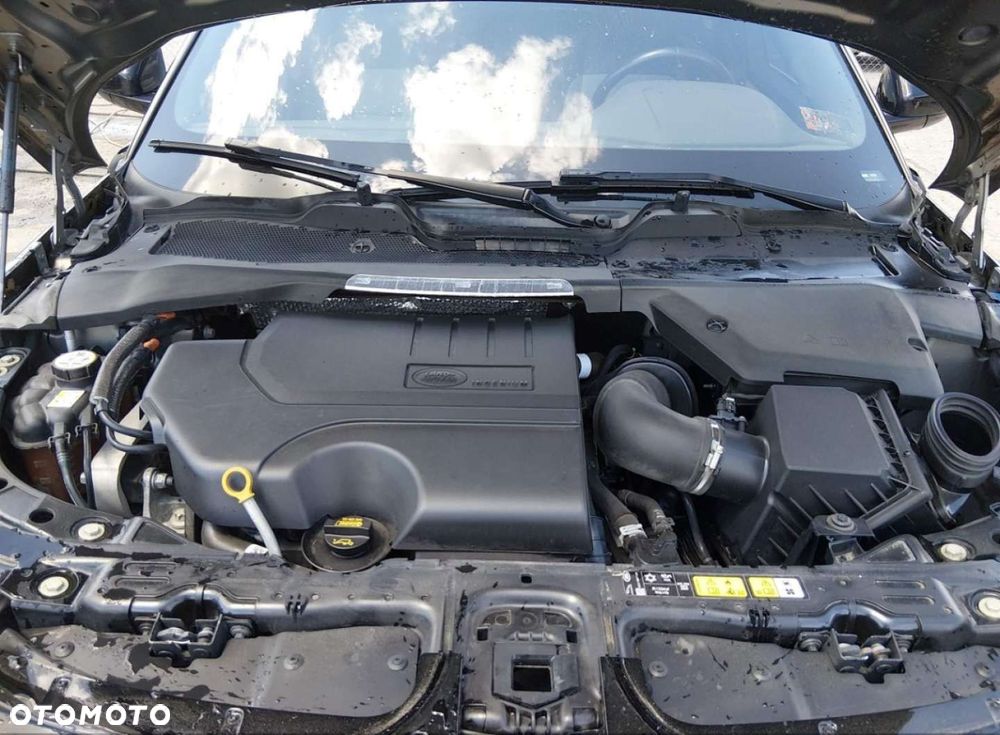 Land Rover Range Rover Evoque - 12