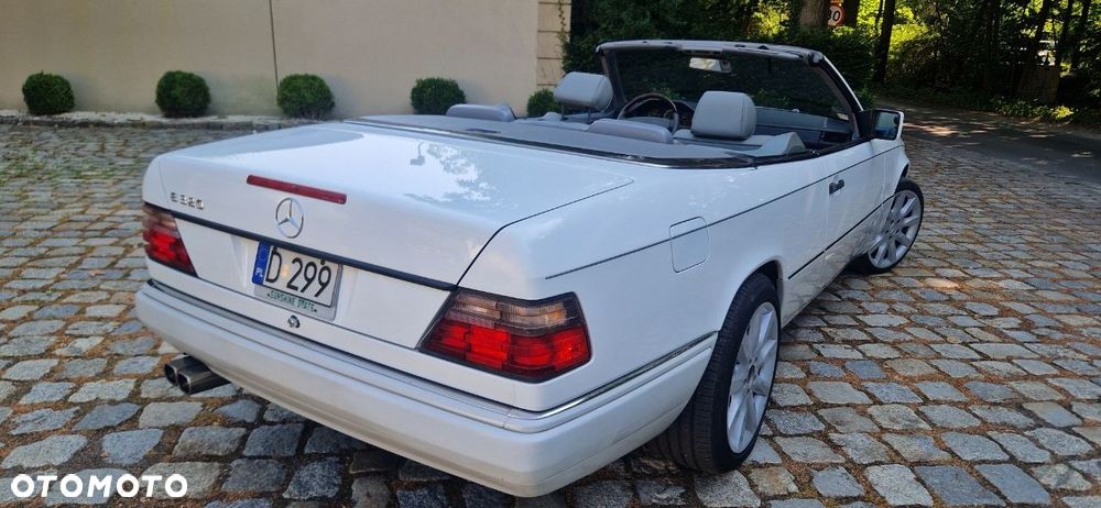 Mercedes-Benz Klasa E - 4