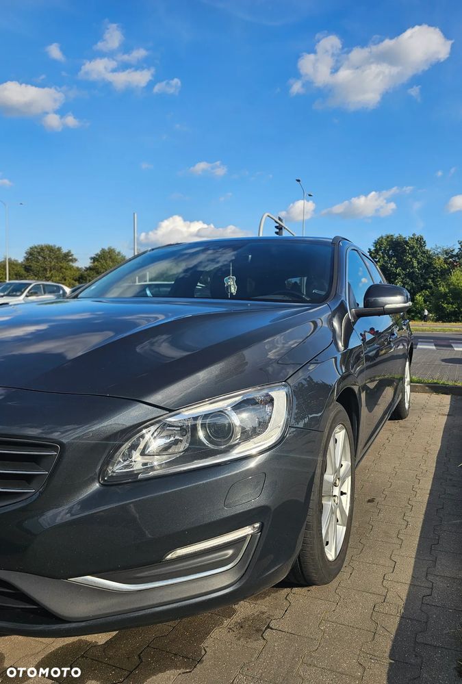 Volvo V60 Cross Country D4 Drive-E Momentum - 12