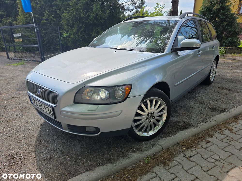 Volvo V50 2.0D DPF Momentum - 1