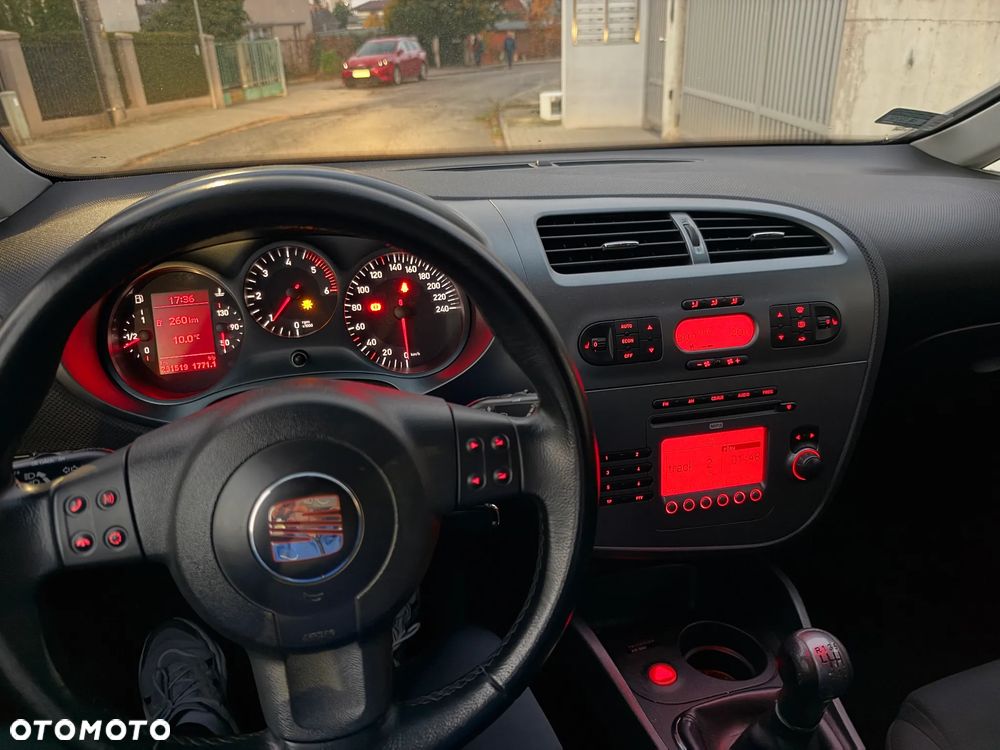 Seat Leon 2.0 TDI Stylance - 8