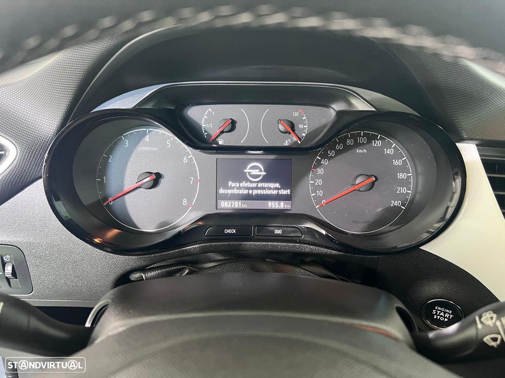 Opel Crossland 1.2 Design & Tech - 24