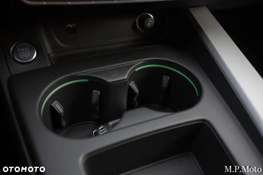 Audi A4 Avant 40 TDI quattro S tronic S line - 30