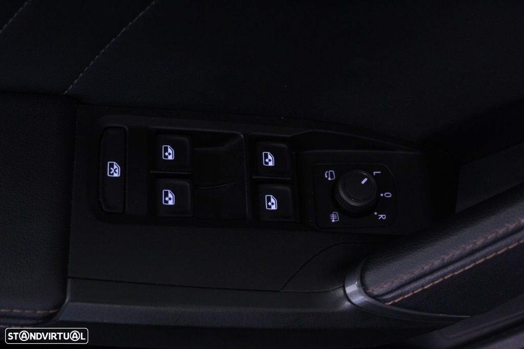 Cupra Formentor 1.4 e-Hybrid DSG - 20