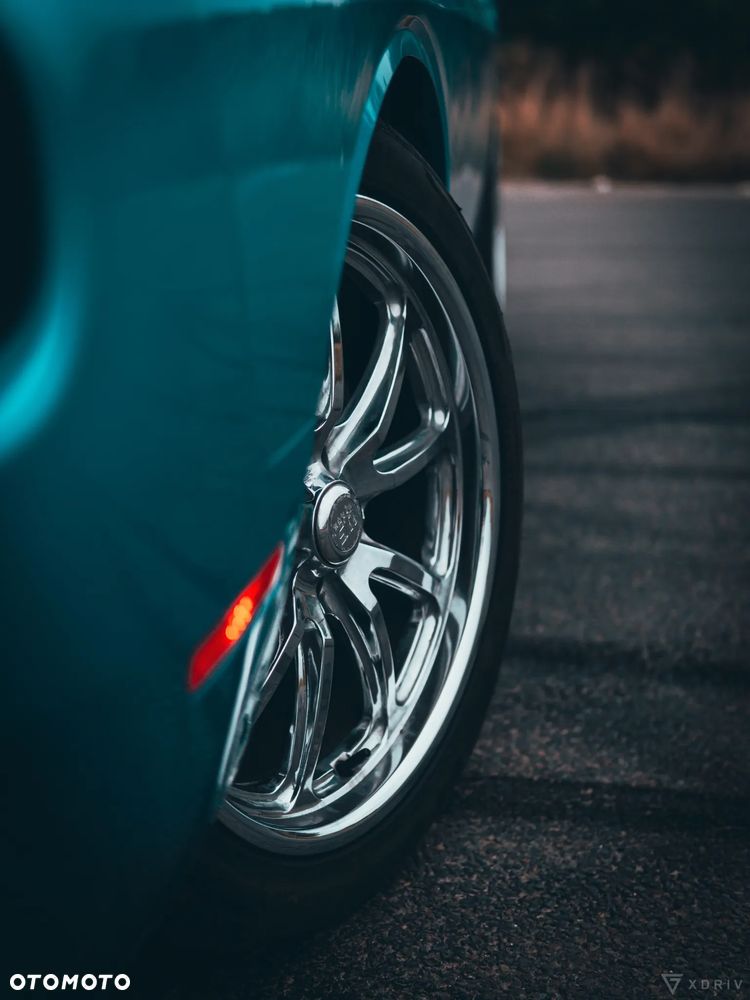 Dodge Challenger 5.7 R/T - 9