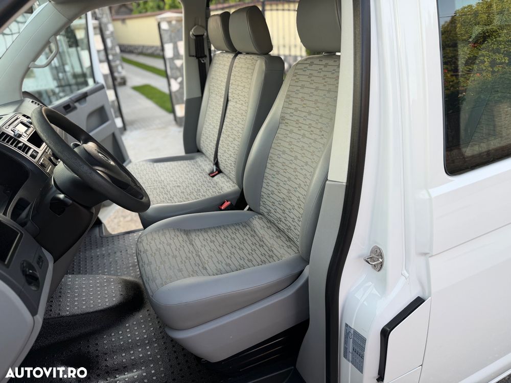 Volkswagen Transporter - 9