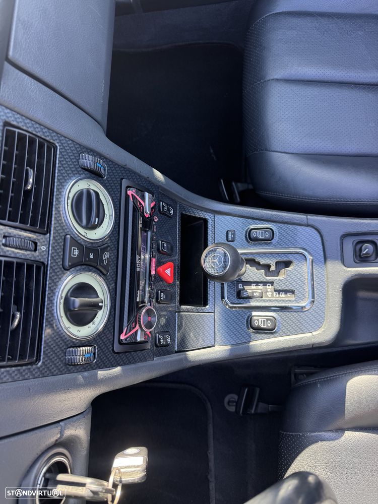 Mercedes-Benz SLK 200 - 18