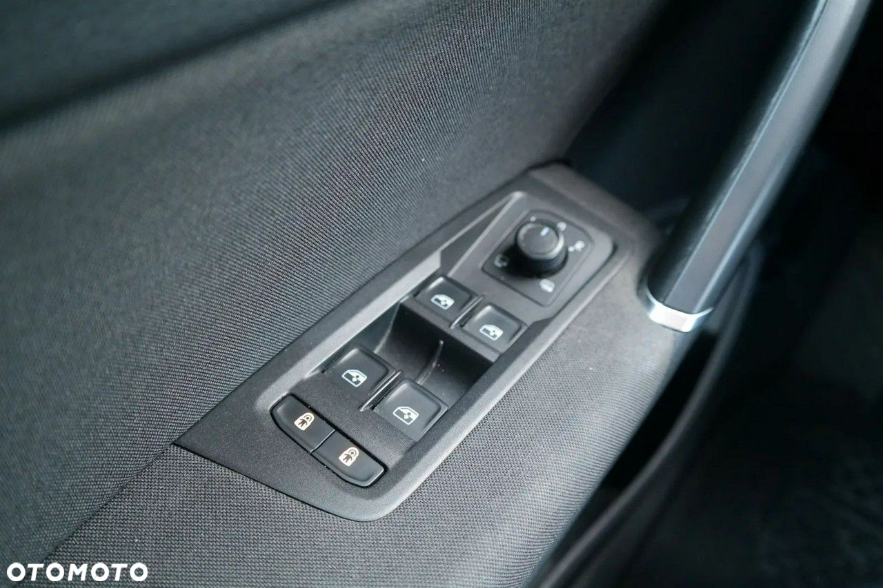 Volkswagen Touran 1.5 TSI EVO Comfortline DSG - 22