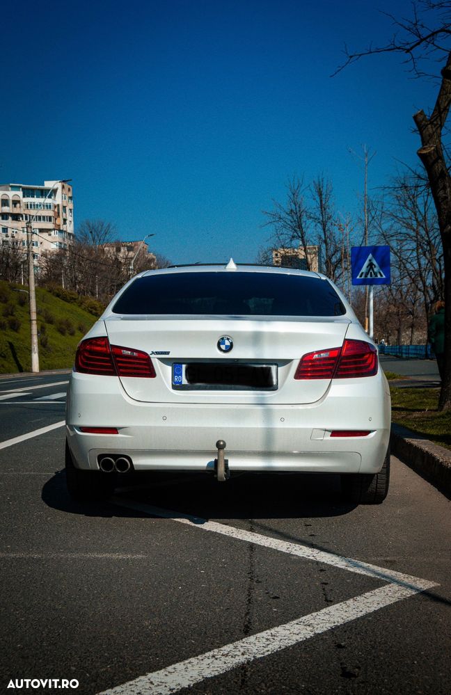 BMW Seria 5 520d Efficient Dynamics Edition Aut. Luxury Line - 2