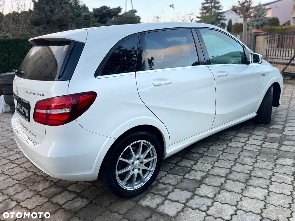 Mercedes-Benz Klasa B - 21