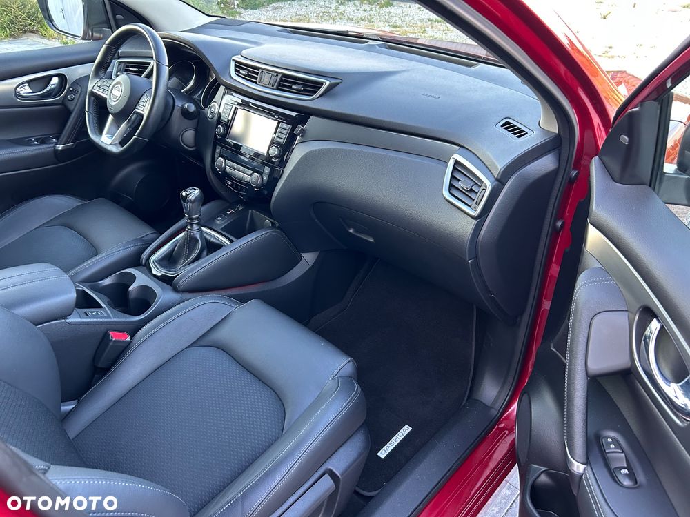 Nissan Qashqai 1.6 DIG-T Tekna - 10
