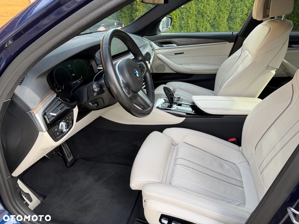 BMW Seria 5 530i GPF xDrive M Sport sport - 4