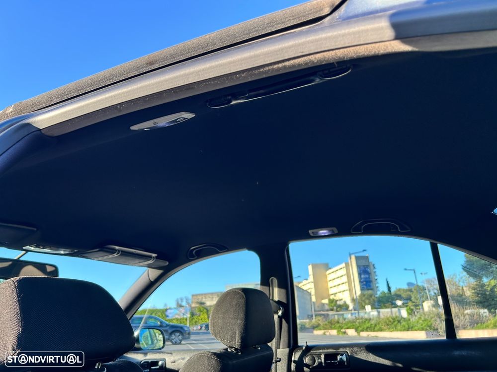 VW Bora 1.9 TDi Highline - 10