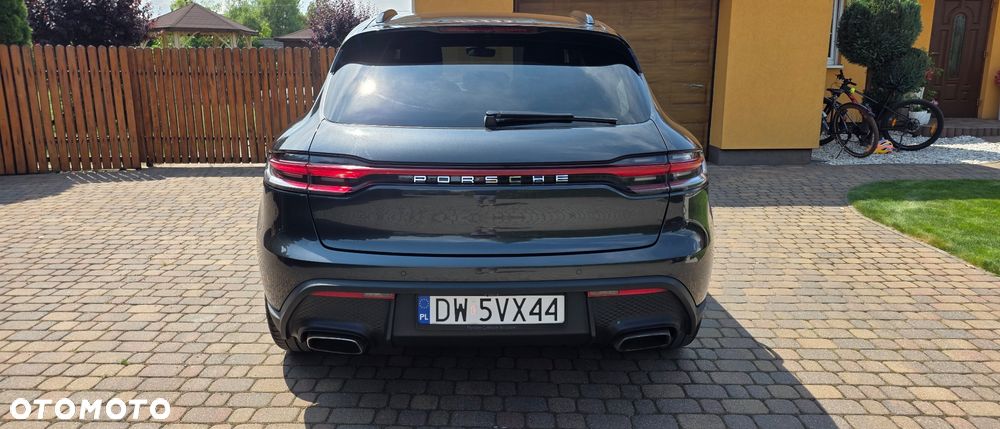 Porsche Macan Standard - 4