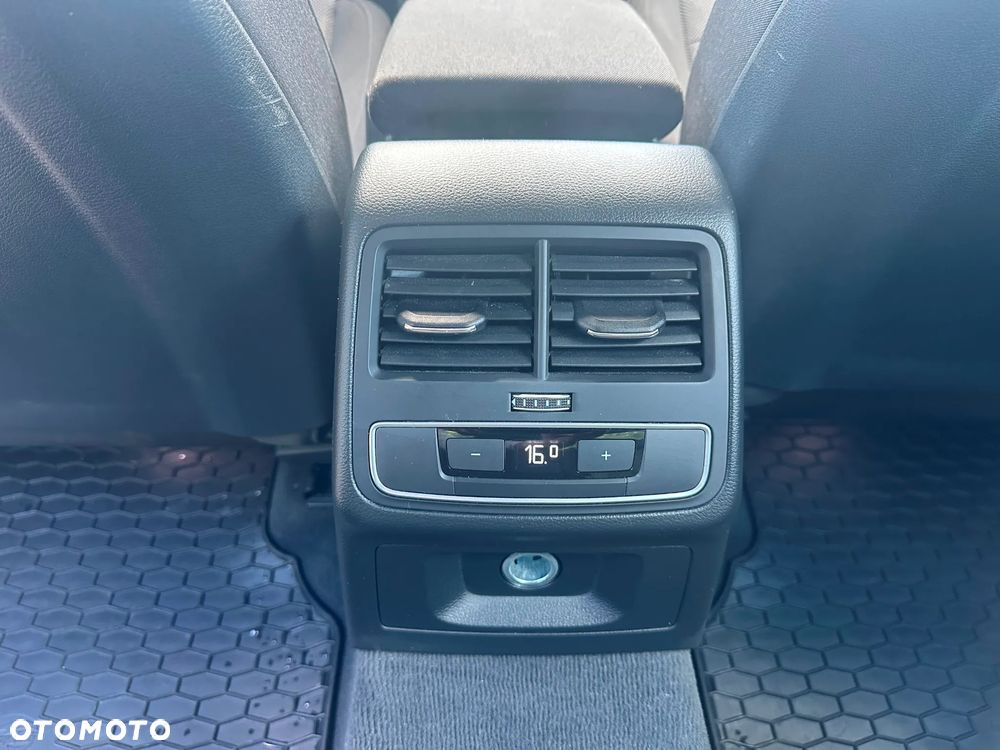 Audi A4 Limousine 30 TDI mHEV S tronic - 14