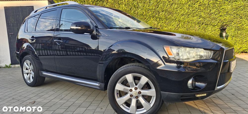 Mitsubishi Outlander 2.0 DID Intense + - 3