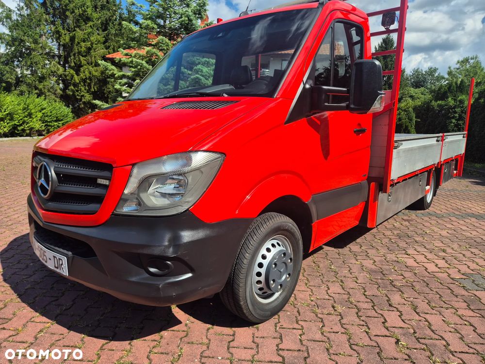 Mercedes-Benz Sprinter - 11
