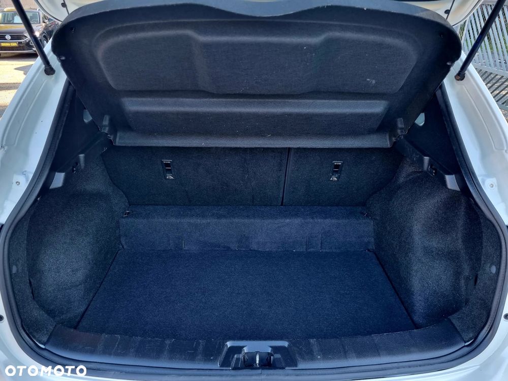 Nissan Qashqai 1.2 DIG-T Visia - 13