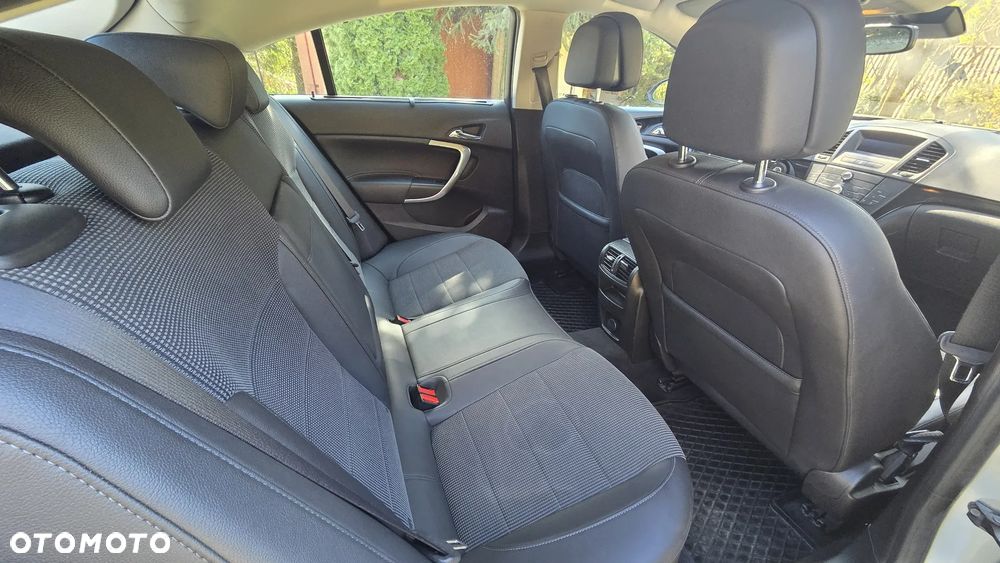 Opel Insignia 1.6 T Cosmo - 10