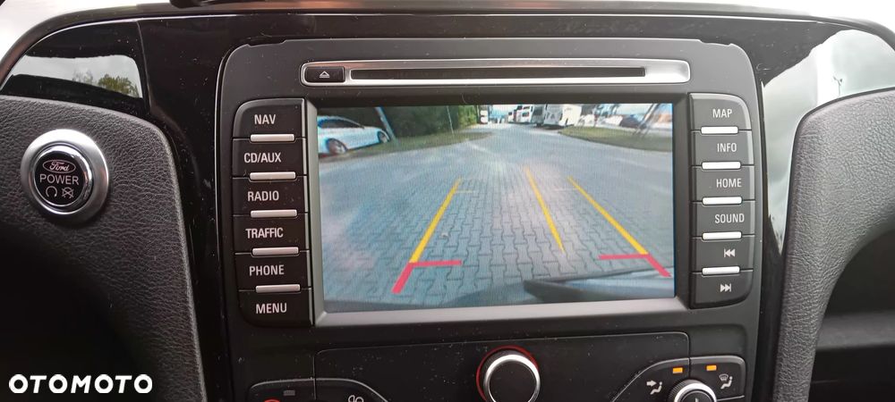 Ford S-Max - 26