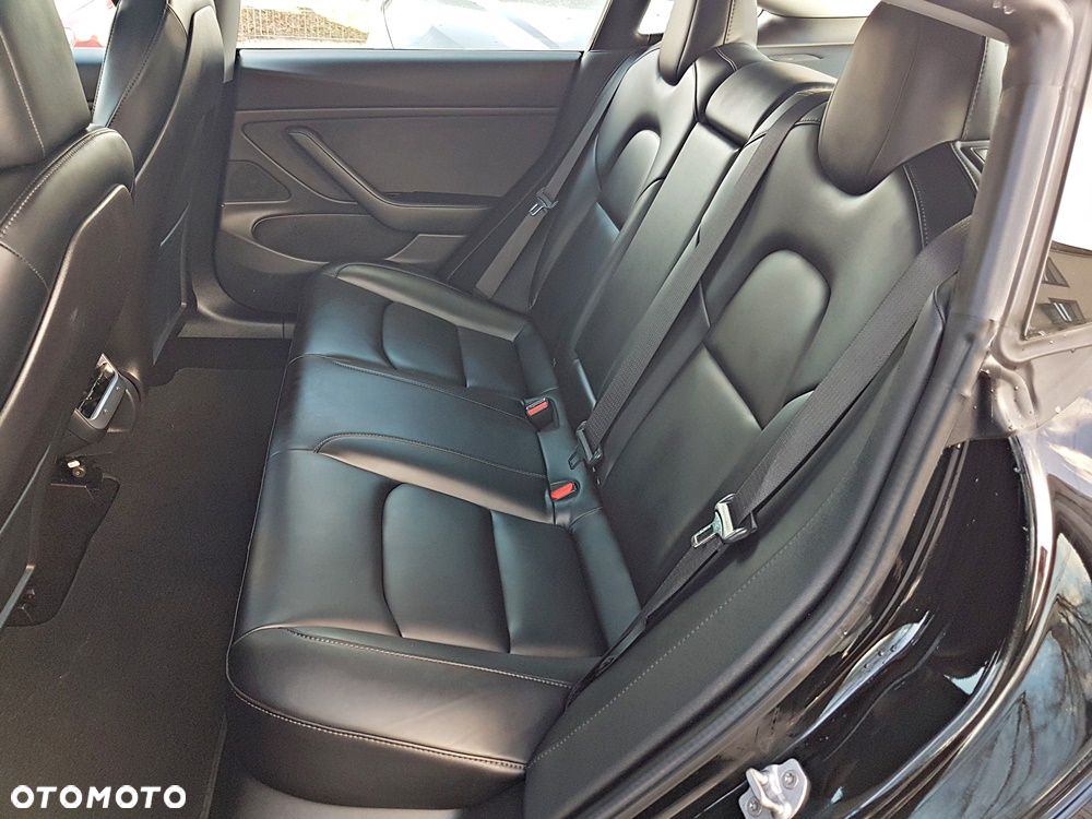 Tesla Model 3 Standard Reichweite Plus Hinterradantrieb - 16