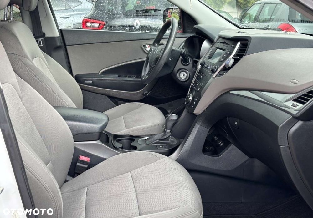 Hyundai Santa Fe - 12