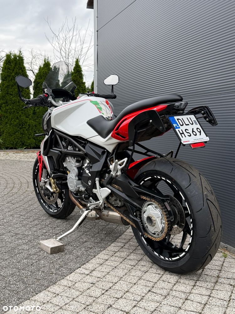 MV AGUSTA Brutale - 26