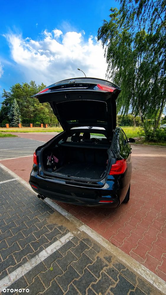 BMW 3GT 320i GPF xDrive M Sport - 9