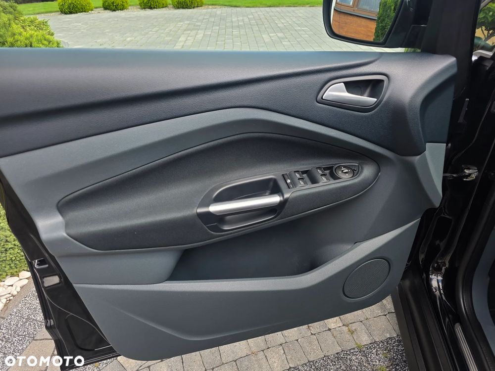 Ford C-MAX 1.6 TDCi Titanium - 23