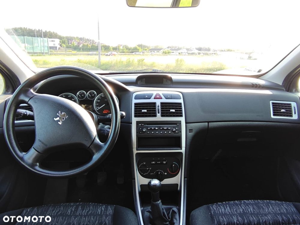 Peugeot 307 1.4 XR - 9
